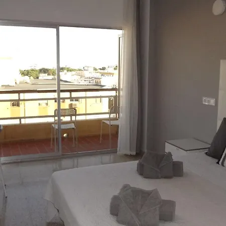 Carlos I Hotel 2*